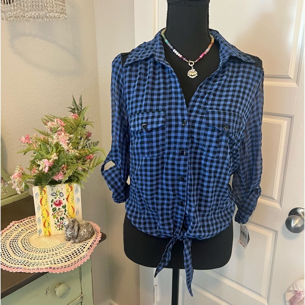 A. Byer NWT Blue Black Plaid Checkered Tie Front Button Up Lace Back Blouse Sz L